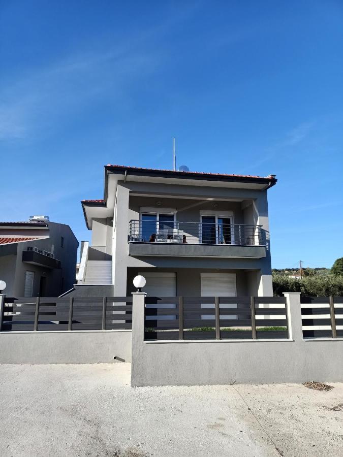 Paparouna Nikiti  Exterior photo