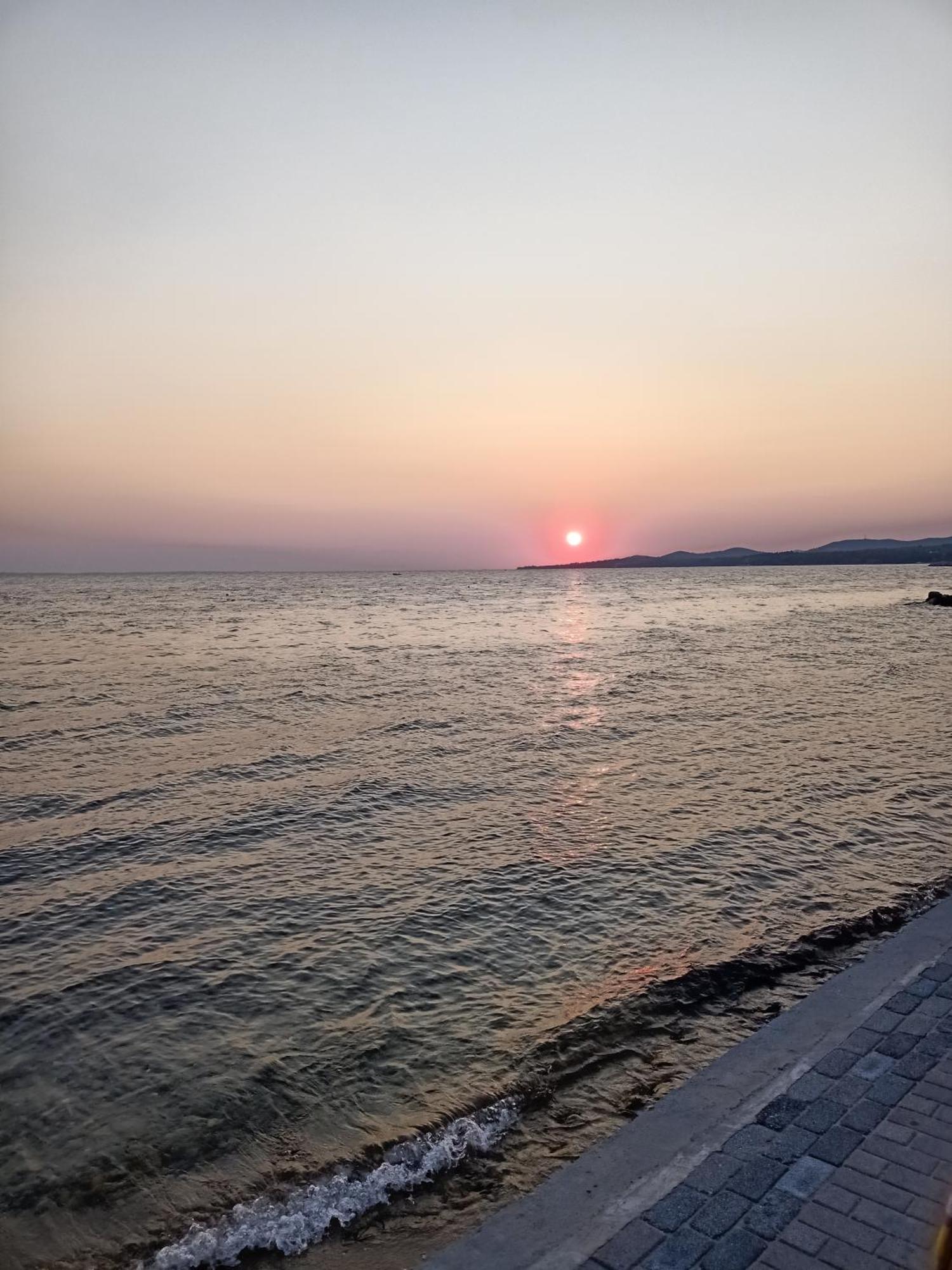 Paparouna Nikiti  Exterior photo
